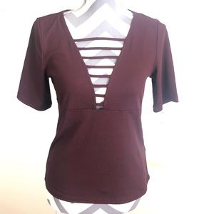 H&M NWT Plum colored top w/ striped peekaboo front